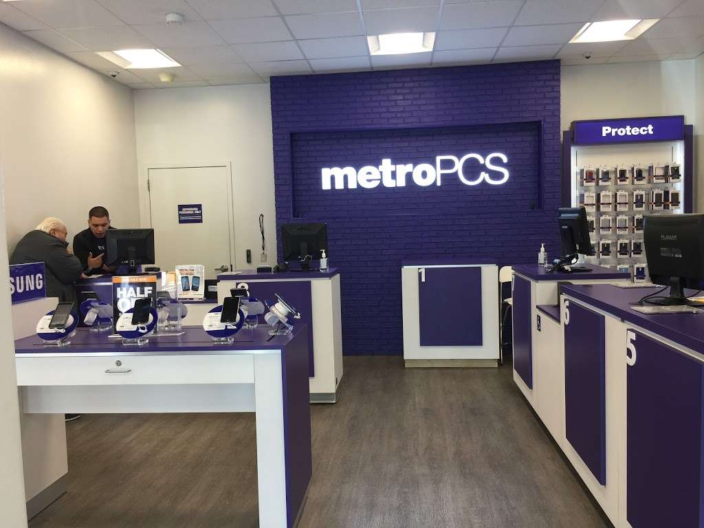 Metro by T-Mobile | 1041 E, Capitol Expy, San Jose, CA 95121, USA | Phone: (408) 361-0341