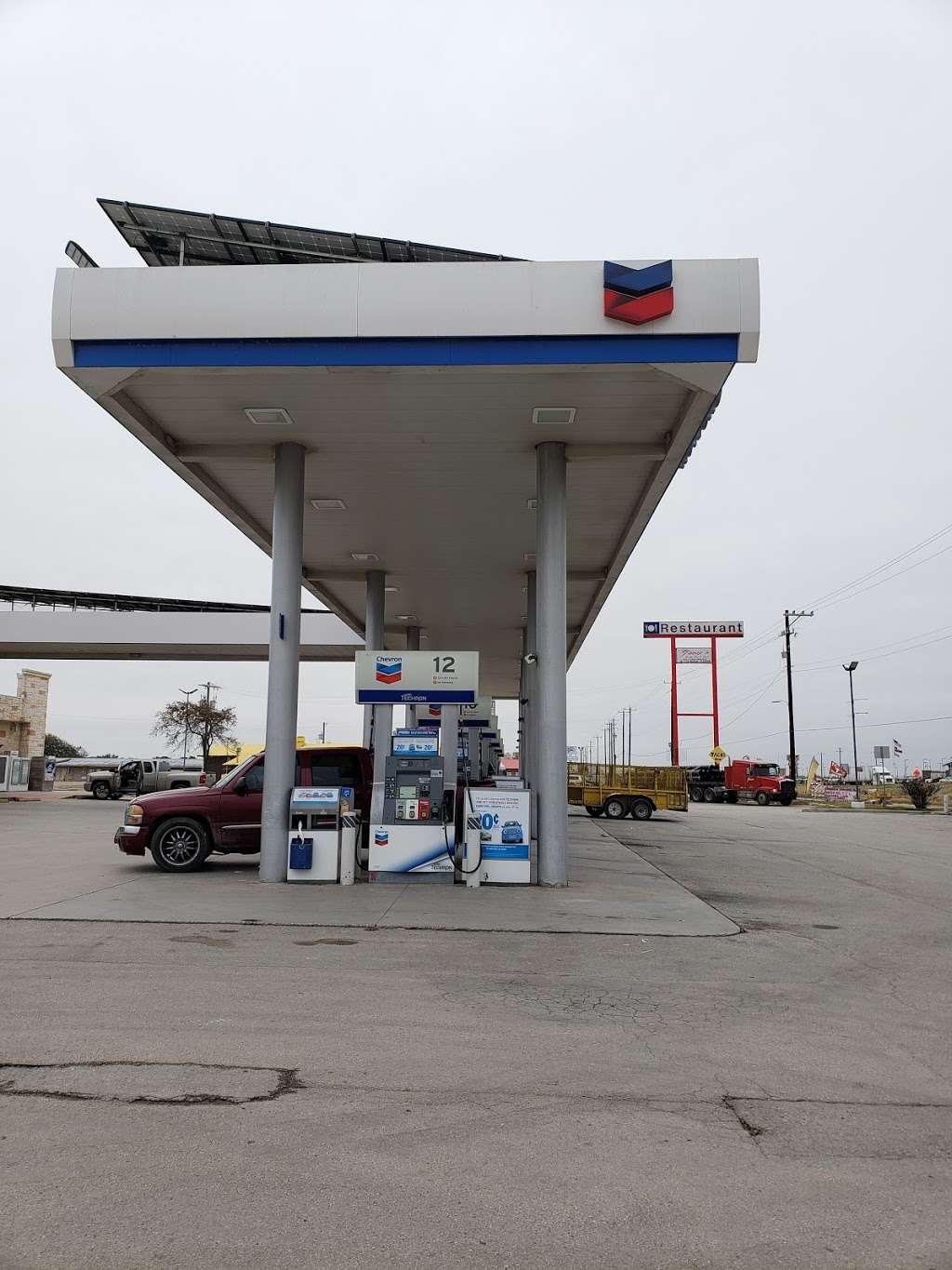 Chevron Truck Stop | 8755 I-10 Frontage Rd, Converse, TX 78109, USA | Phone: (210) 661-7722