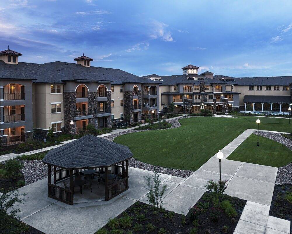 Trinity Courtyard | 6150 Oakmont Trail, Fort Worth, TX 76132, USA | Phone: (817) 292-2006