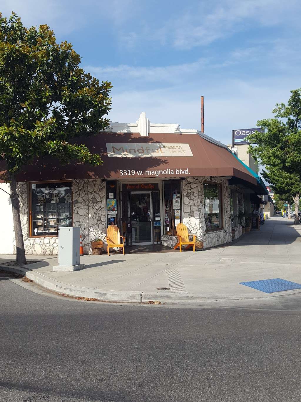 Mindfulnest | 3319 W Magnolia Blvd, Burbank, CA 91505, USA | Phone: (818) 840-0123