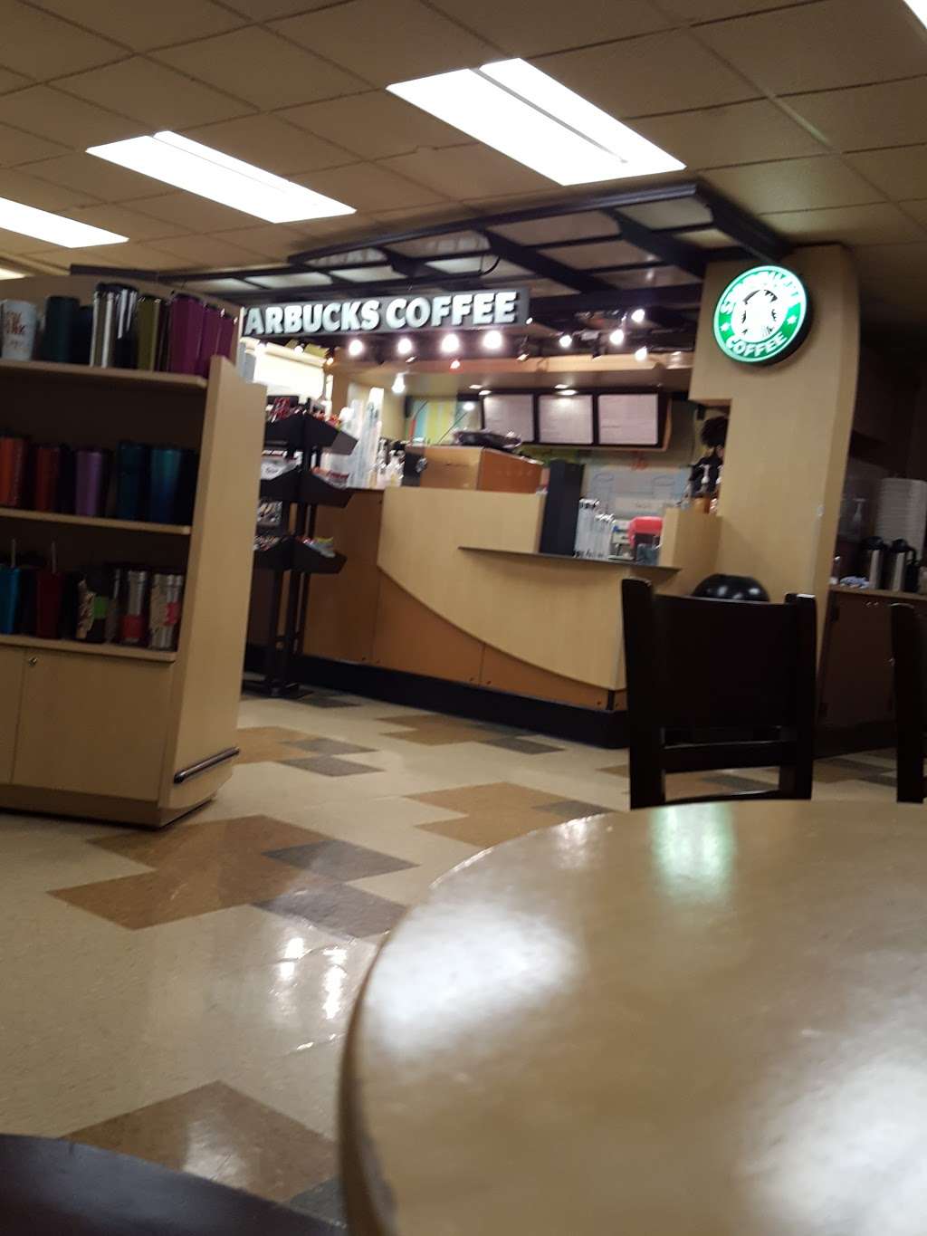 Starbucks | 88 Golding Ave, Babylon, NY 11704, USA | Phone: (800) 782-7282