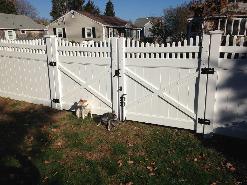 East Coast Fence, Inc. | 30 Prospect St, Kingston, MA 02364, USA | Phone: (781) 585-9500