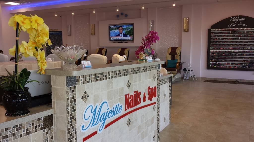 Majestic Nails & Spa | 3225 50th St a8, Lubbock, TX 79413, USA | Phone: (806) 795-1313