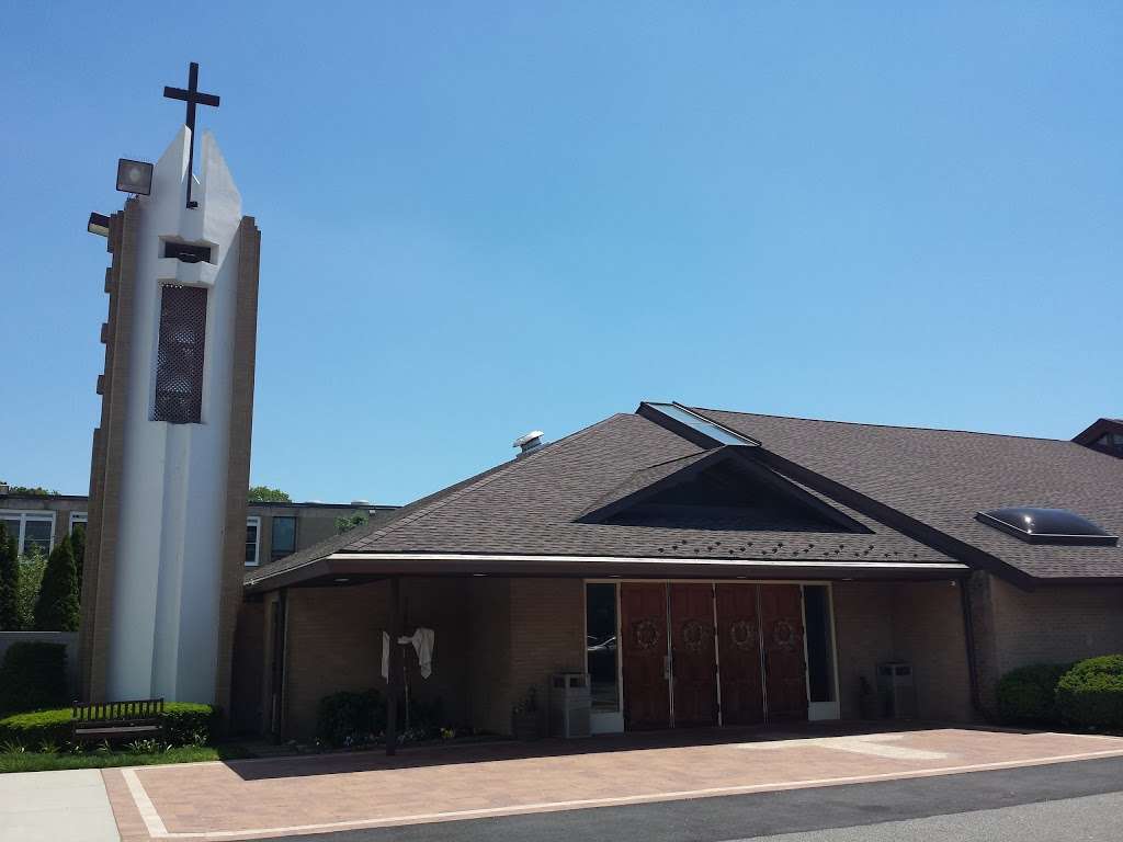 Our Lady of Lourdes Parish | 455 Hunter Ave, West Islip, NY 11795, USA | Phone: (631) 661-3224