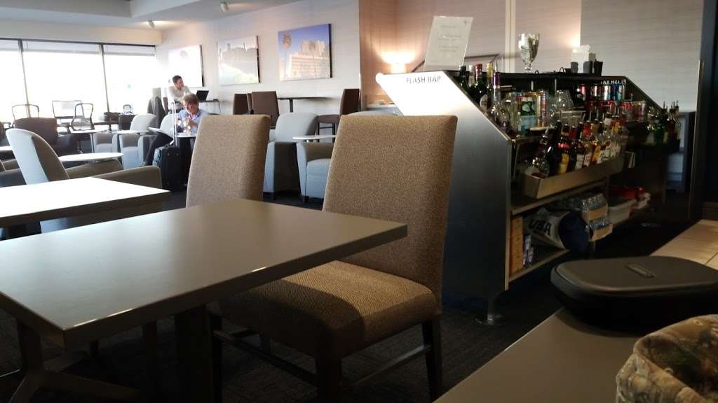 British Airways Lounge | 3400 E Sky Harbor Blvd, Phoenix, AZ 85034, USA