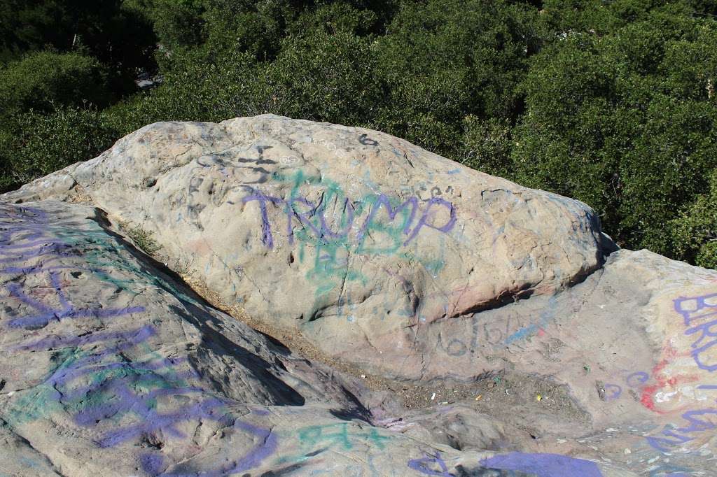 Handley Rock Park | Handley Trail, Emerald Hills, CA 94062, USA