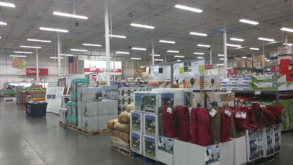 BJ's Wholesale in 413 Constant Friendship Blvd, Abingdon, MD 21009, USA