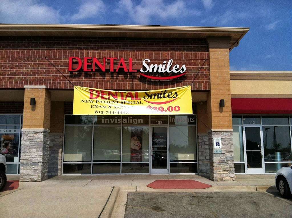 Dental Smiles of Joliet | 2410 W Jefferson St #108, Joliet, IL 60435, USA | Phone: (815) 744-4443
