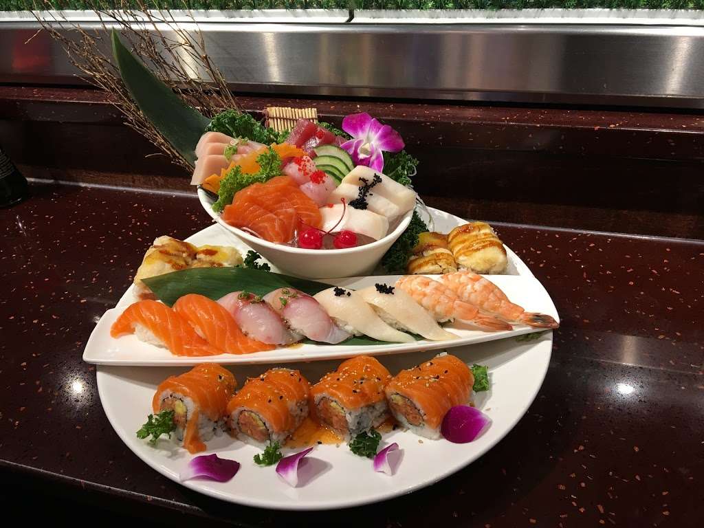 Suki Sushi | 365 Spotswood Englishtown Rd, Monroe Township, NJ 08831, USA | Phone: (732) 912-8500