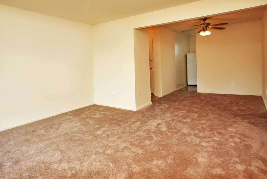 Allentown Apartments | 5215 Morris Ave Apt 5, Suitland-Silver Hill, MD 20746, USA | Phone: (877) 743-0510