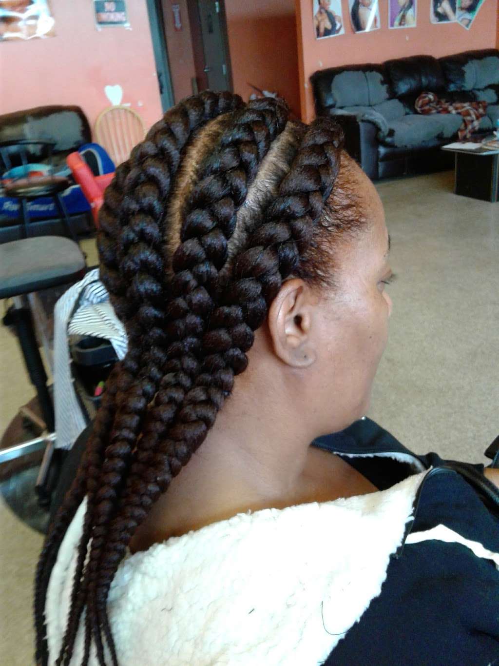 Victorias Braids | 566 Torrence Ave, Calumet City, IL 60409 | Phone: (708) 868-7894