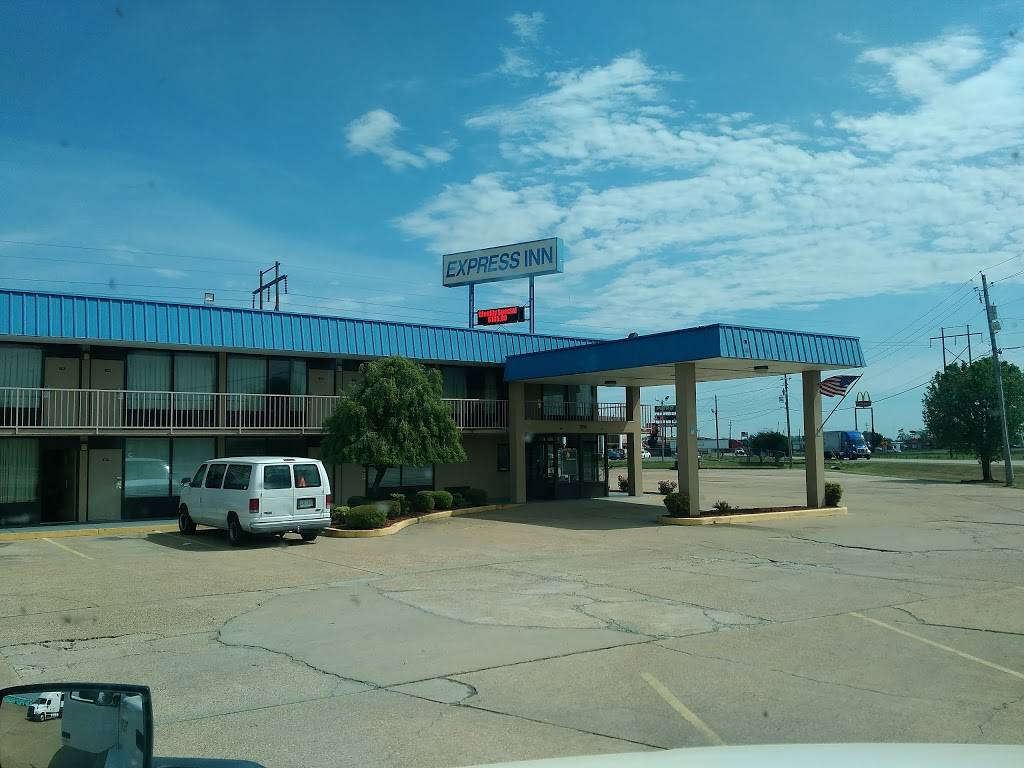 Express Inn | 3700 Service Road Loop, West Memphis, AR 72301, USA | Phone: (870) 732-5688