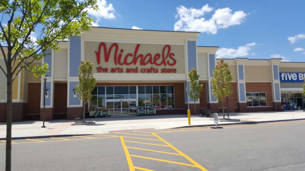 Michaels | 700 Lafayette Rd Suite 210, Seabrook, NH 03874, USA | Phone: (603) 760-7377