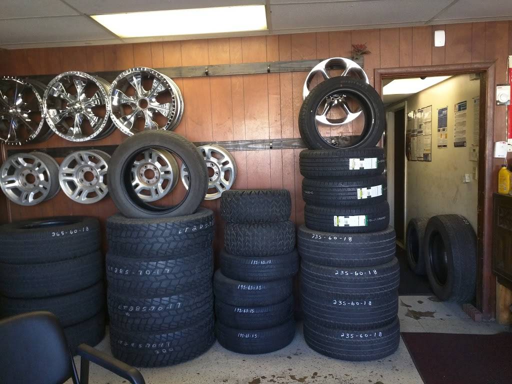 S & S Tire | 3014 E Admiral Pl, Tulsa, OK 74110, USA | Phone: (918) 948-0990