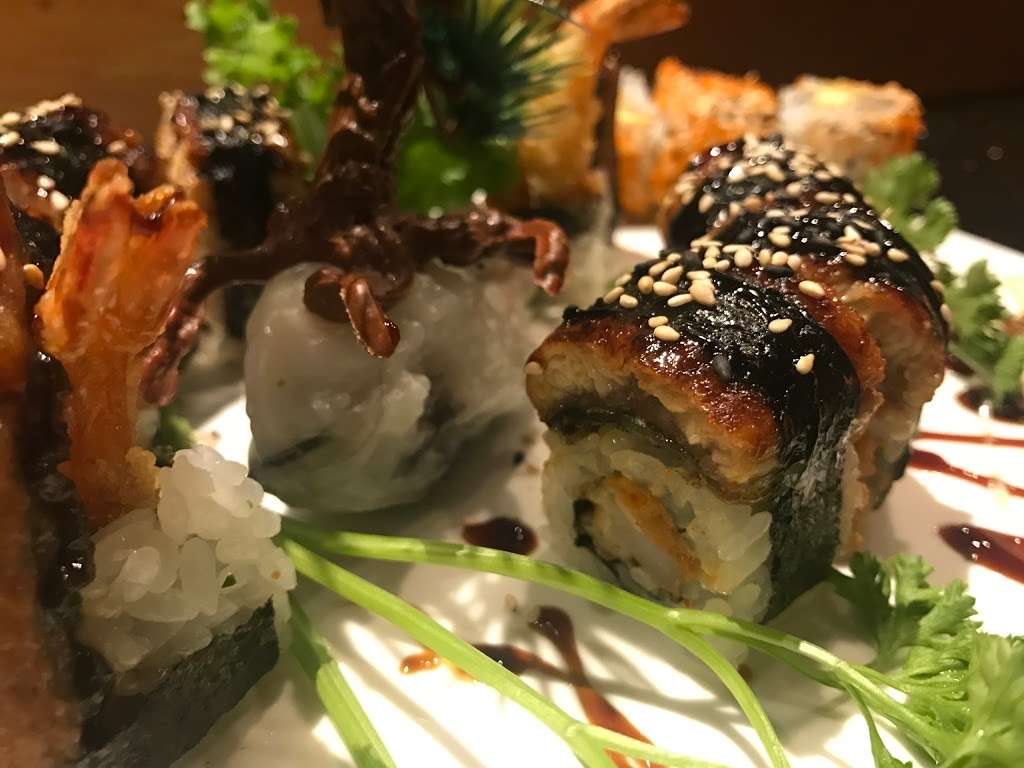 Yuki Sushi Japanese Cuisine | 212 S Newtown Street Rd, Newtown Square, PA 19073 | Phone: (610) 359-8418
