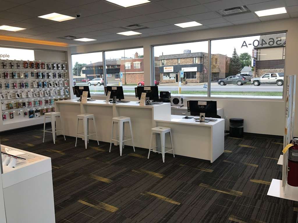 Sprint Store | 5640 S Harlem Ave, Summit, IL 60501, USA | Phone: (708) 552-5500