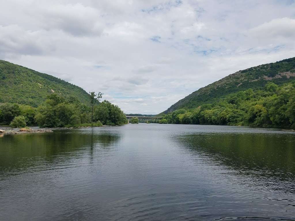 Lehigh Gap boat launch | D & L Trail, Slatington, PA 18080, USA | Phone: (717) 705-7900