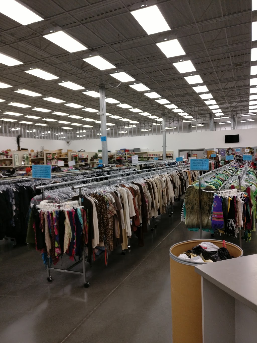 Goodwill | 6300 Apples Way, Lincoln, NE 68516, USA | Phone: (402) 421-2669