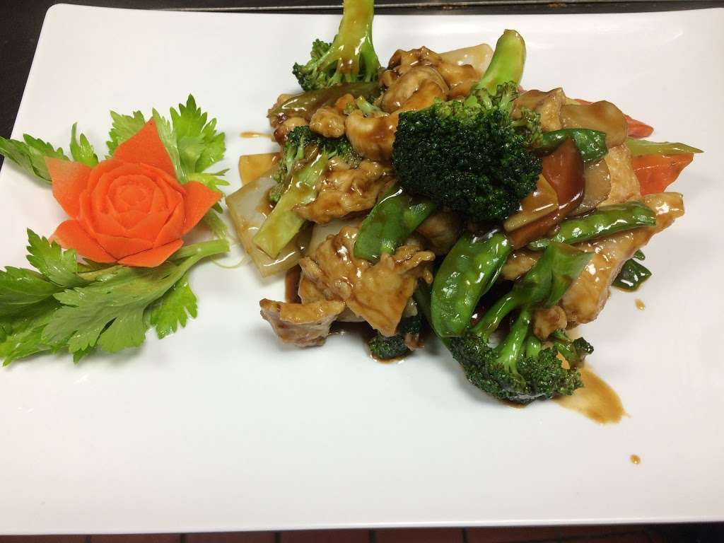 Bamboo Chinese Restaurant | 4800 Smith Valley Rd #1, Greenwood, IN 46142 | Phone: (317) 893-5600