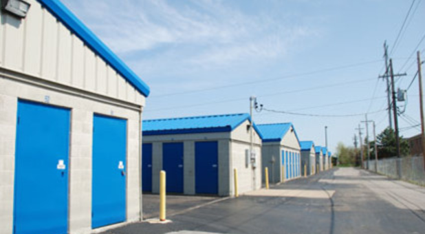 Storage Express | 910 Woodstock Dr, Clarksville, IN 47129, USA | Phone: (812) 316-2509