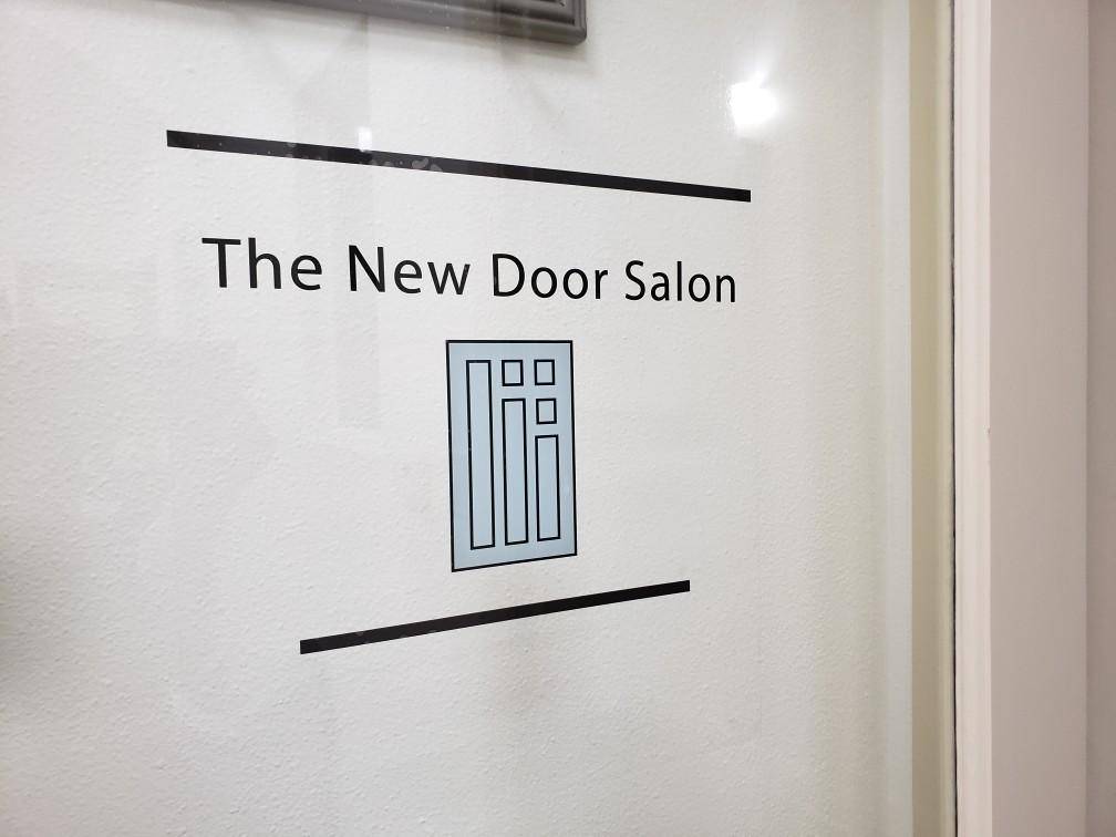 The New Door Salon Of Plano | 4709 W Parker Rd Suite 420-106, Plano, TX 75093, USA | Phone: (214) 727-3638