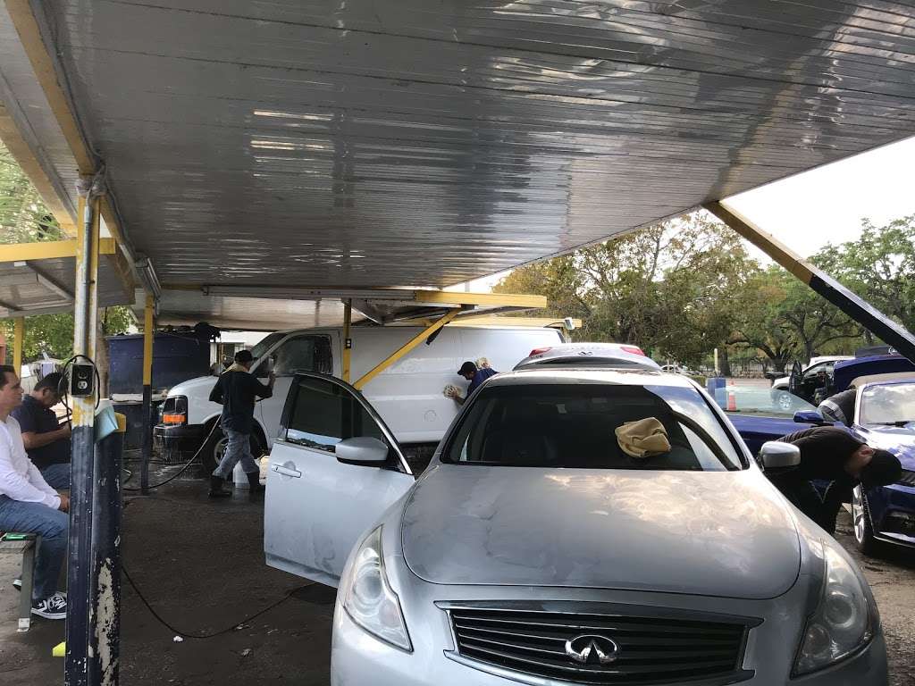 Reynaldo Car Wash | 5390 W Flagler St, Coral Gables, FL 33134, USA