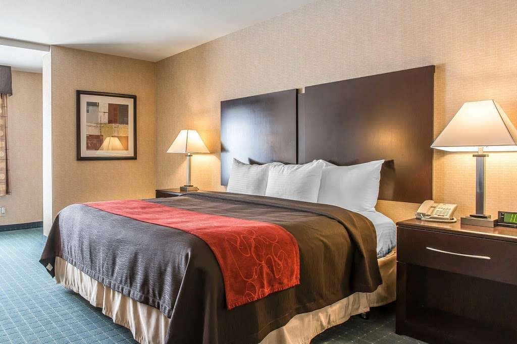 Comfort Inn & Suites | 450 N Sperry Dr, Colton, CA 92324, USA | Phone: (909) 825-9100