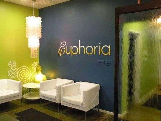 Euphoria Health & Beauty Bar | 1180 N Studebaker Rd, Long Beach, CA 90815, USA | Phone: (562) 594-8303