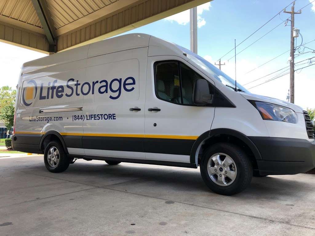 Life Storage | 455 W Cedar Bayou Lynchburg Rd, Baytown, TX 77521, USA | Phone: (281) 421-9191