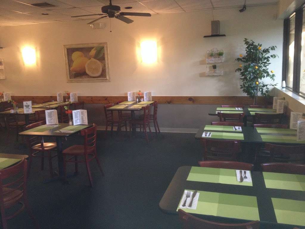 Lemon Cafe | 700 W Hillsboro Blvd, Deerfield Beach, FL 33441, USA | Phone: (954) 480-9847