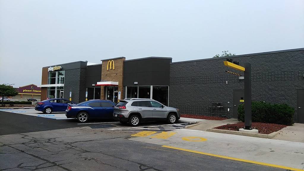 McDonalds | 1405 S Byrne Rd, Toledo, OH 43614, USA | Phone: (419) 385-1385
