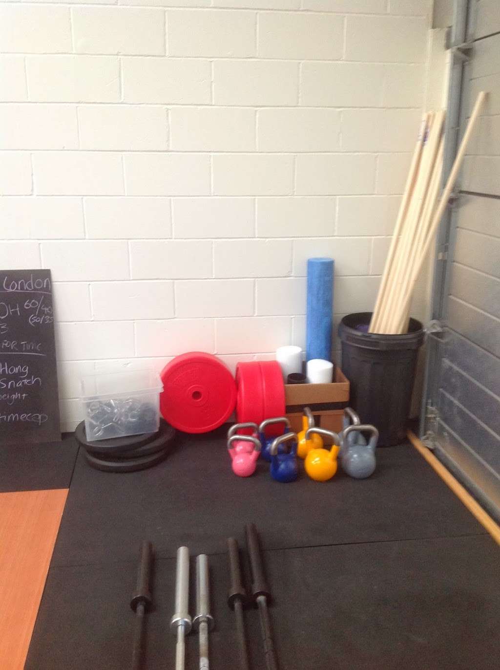 CrossFit Raeda | 3 The Barns, Esgors Farm, High Road, Thornwood CM16 6LY, UK | Phone: 07738 210101