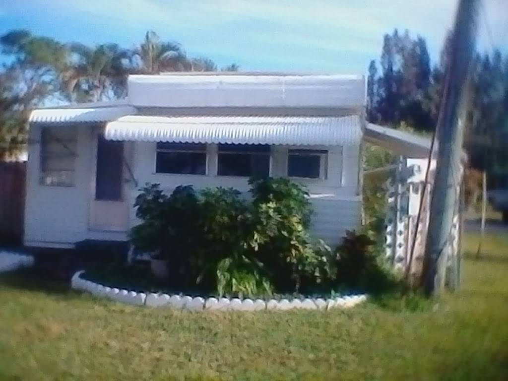 Ronnys RV and Mobile Home Park | 5545 S Kanner Hwy, Stuart, FL 34997, USA | Phone: (772) 287-2730