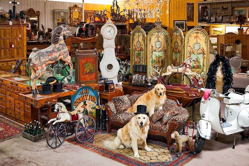 Baileywyck Antiques | 4274 Loudoun Ave, The Plains, VA 20198 | Phone: (540) 687-6097