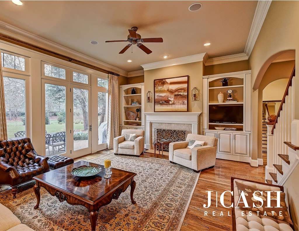 J.Cash Real Estate | The Hatler House on The Point 109, Chuckwood Rd Suite 109, Mooresville, NC 28117, USA | Phone: (704) 778-3358