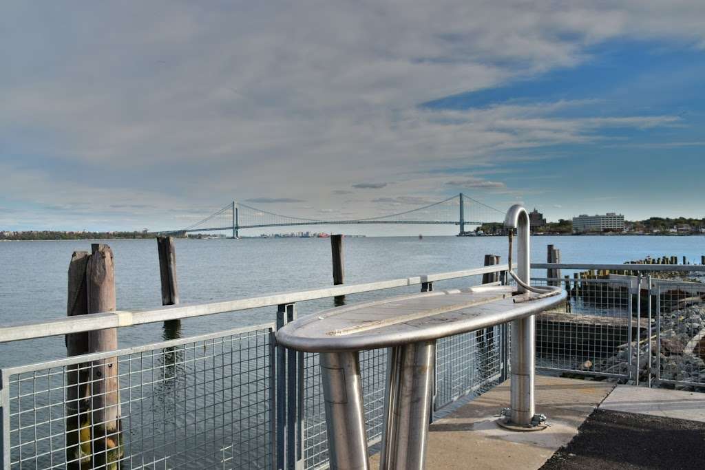 Waterfront Park | 455 Front St, Staten Island, NY 10304