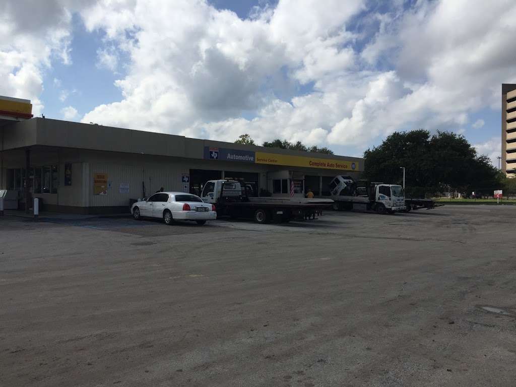 Fournace Shell Auto Care Center | 5910 W Loop S, Bellaire, TX 77401 | Phone: (713) 349-8408