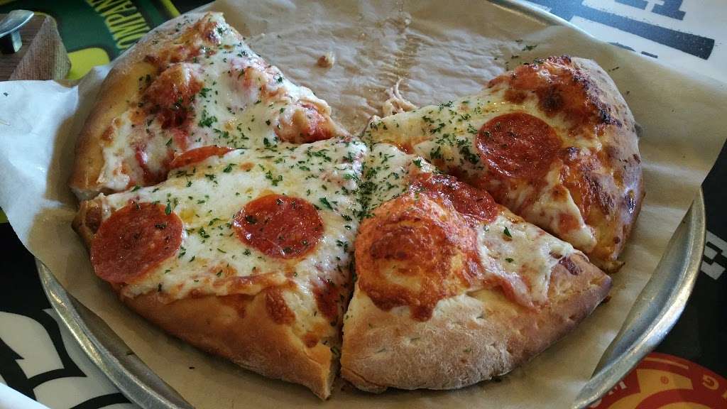 TK Pizza & Pasta | 640 W Tehachapi Blvd B, Tehachapi, CA 93561, USA | Phone: (661) 822-8366