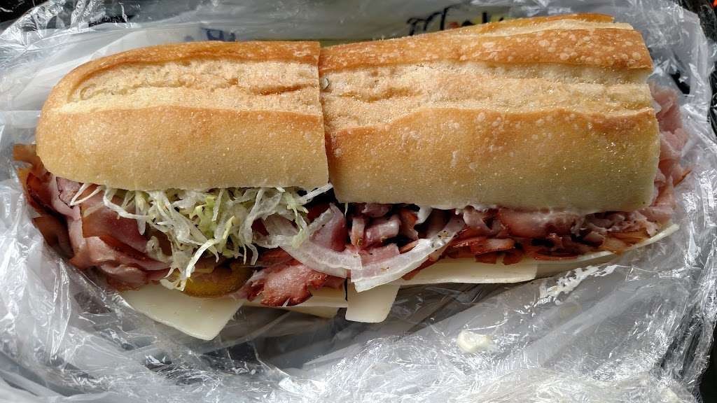 Sub Shack & Deli | 312 Main St, Hackettstown, NJ 07840, USA | Phone: (908) 852-6677