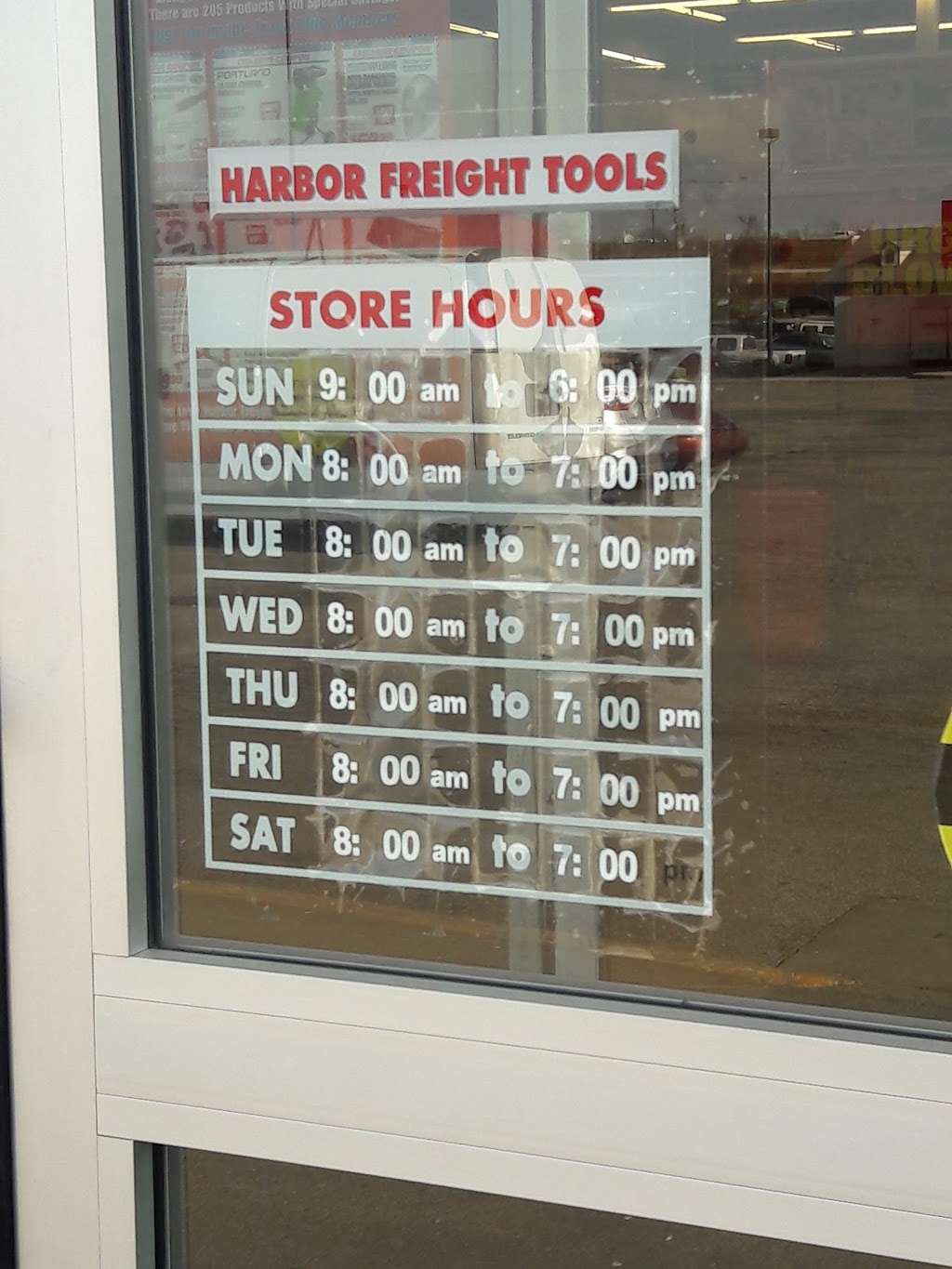 Harbor Freight Tools | 10101 E Washington St, Indianapolis, IN 46229, USA | Phone: (317) 897-3920