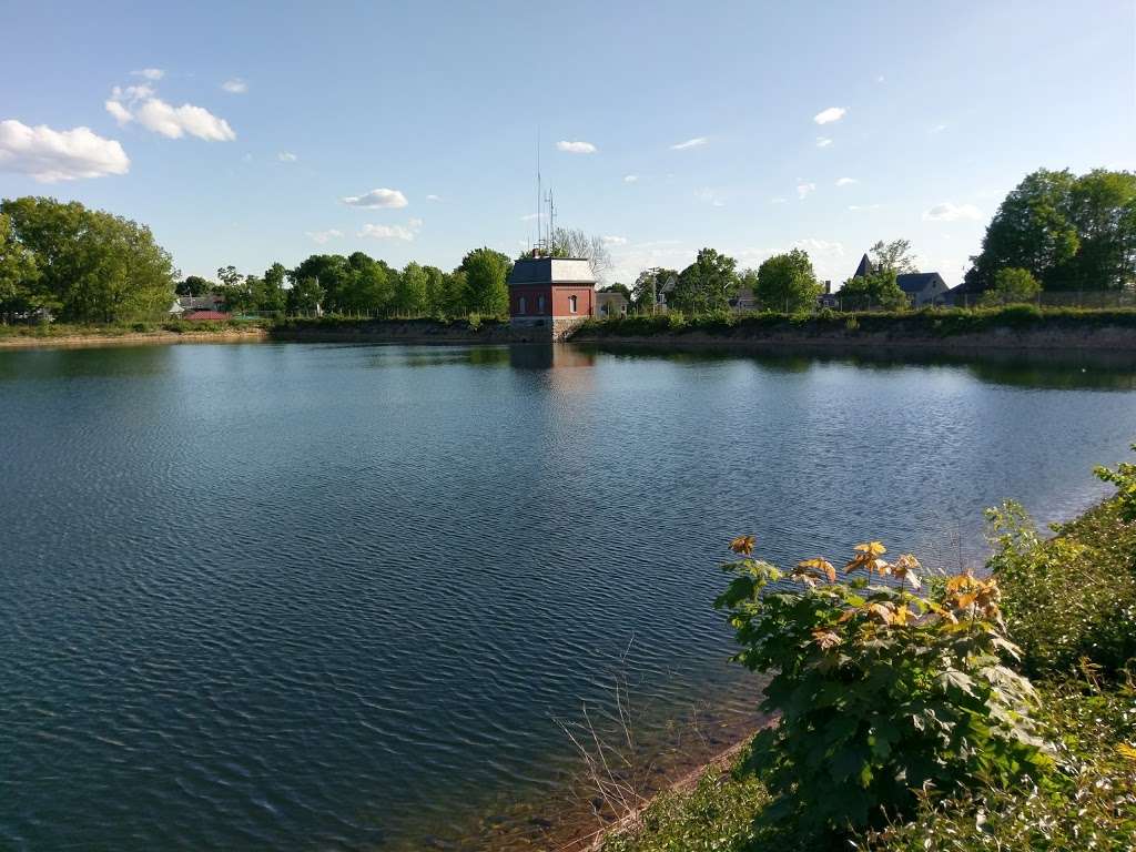 Christian Hill Reservoir | 201 Beacon St, Lowell, MA 01850, USA