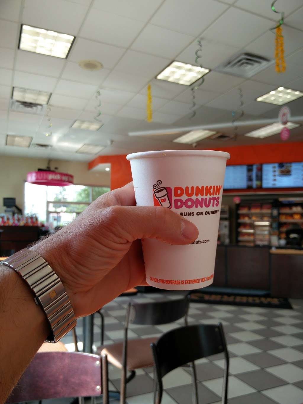 Dunkin Donuts | 320 S Black Horse Pike, Glendora, NJ 08029 | Phone: (856) 939-4580