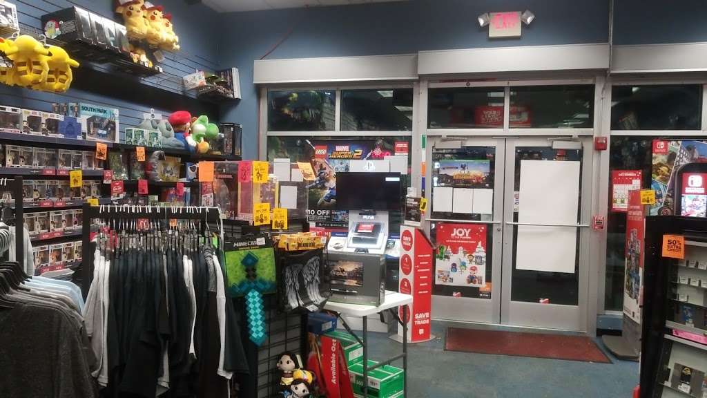 GameStop | 280 School St, Mansfield, MA 02048, USA | Phone: (508) 337-9070