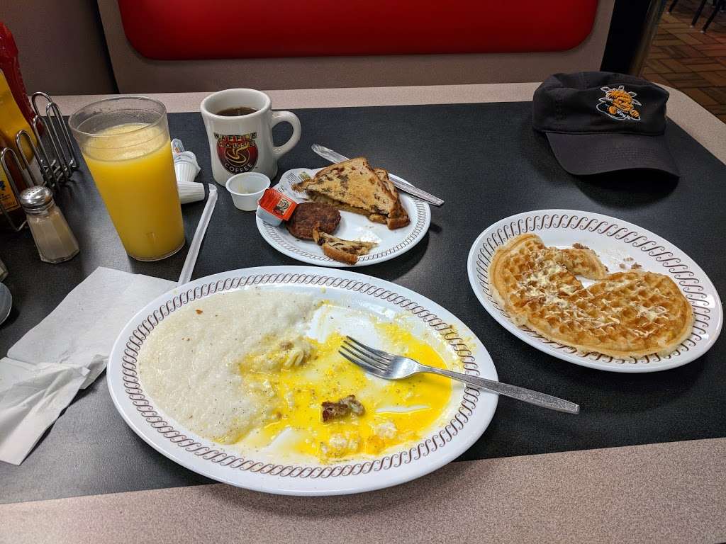 Waffle House | 3309 Queen City Dr, Charlotte, NC 28208, USA | Phone: (704) 399-5207