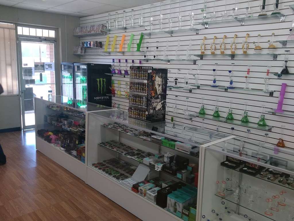 Ma Smoke Shop | 5008 W Northern Ave suite 5, Glendale, AZ 85302, USA | Phone: (602) 583-7543