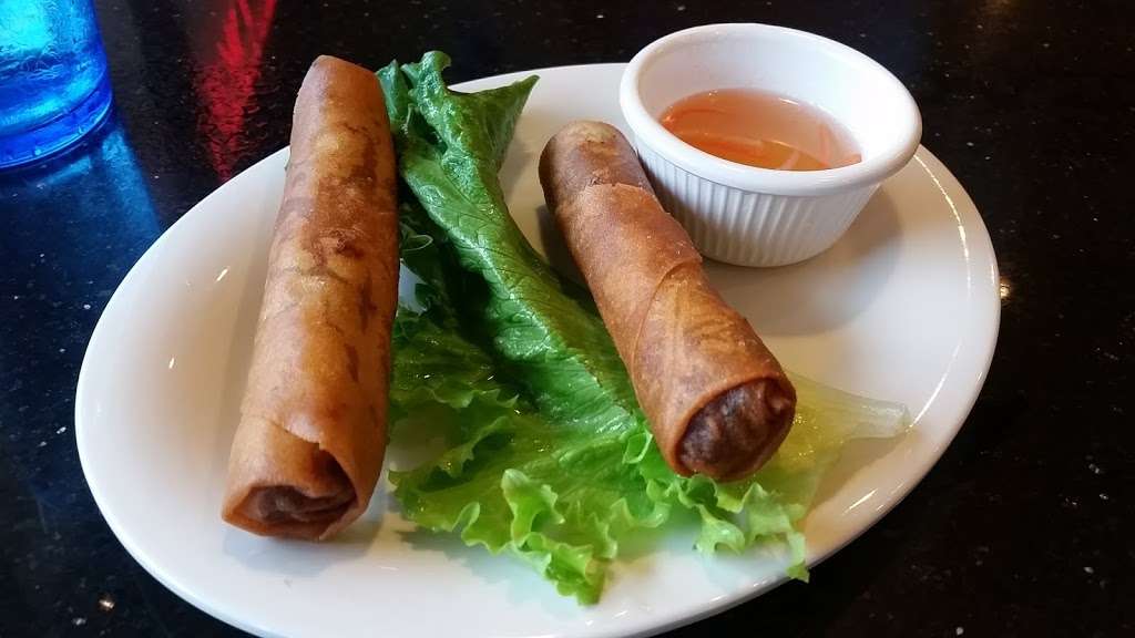 Pho Que Huong | 291 E Round Grove Rd, Lewisville, TX 75067, USA | Phone: (214) 488-9122