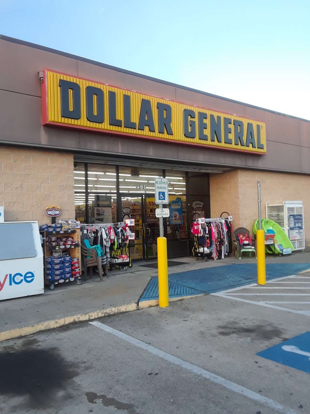 Dollar General | 3631 S Main St Ste 101, Pearland, TX 77581, USA | Phone: (281) 886-8164