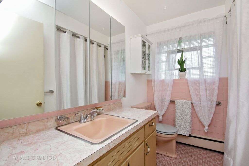 Bathtub Refinishing & More | 1818 W 103rd Pl, Chicago, IL 60643, USA | Phone: (917) 657-2686