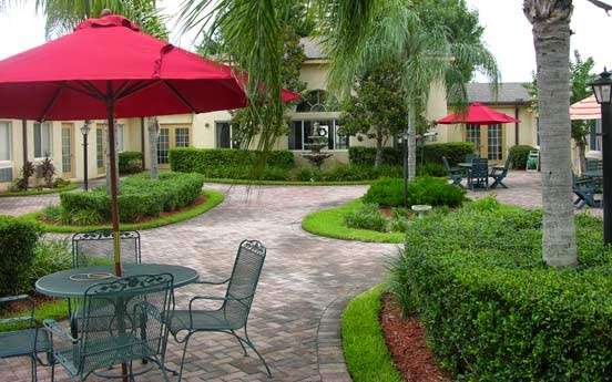 Savannah Court of Bartow | 290 Idlewood Ave, Bartow, FL 33830, USA | Phone: (863) 578-8503