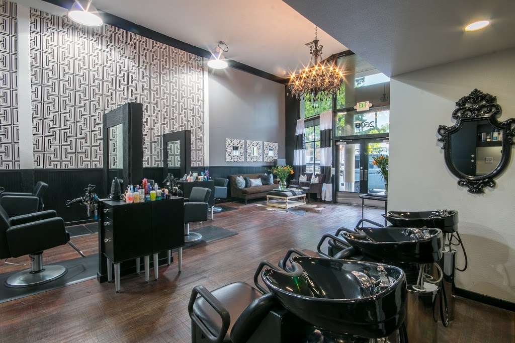 Lauthr Salon | 260 Petaluma Blvd N, Petaluma, CA 94952, USA | Phone: (707) 781-7064